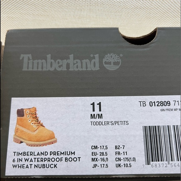 Toddlers Timberland Wheat Nubuck in excellent condition size 11 - Picture 1 of 4